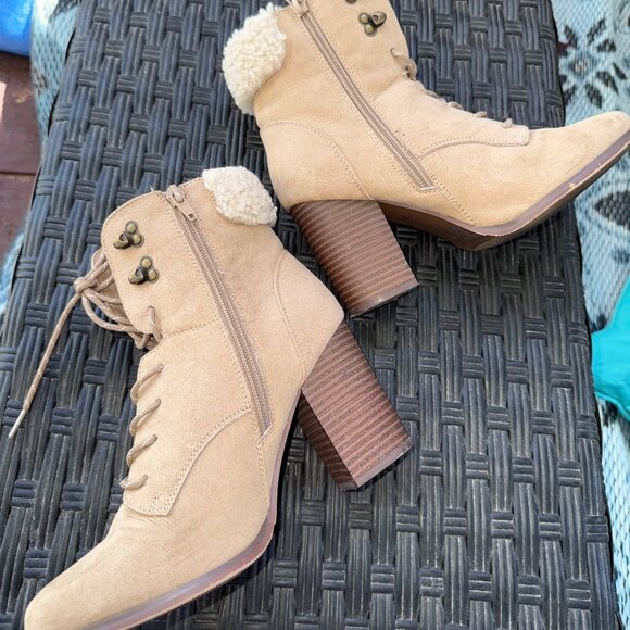 Tan High Heel Ankle Boots Booties Suede Fur Trim Women Size 7 - Picture 11 of 11